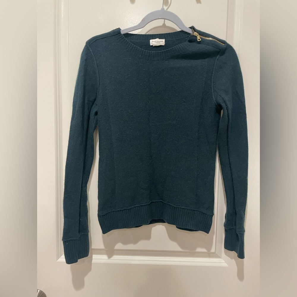 Club Monaco cashmere sweater in forest green